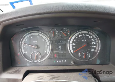 2010 Dodge Ram 1500 Slt/Sport/Trx из США, поврежденный, VIN 1D7RB1GPXAS138229